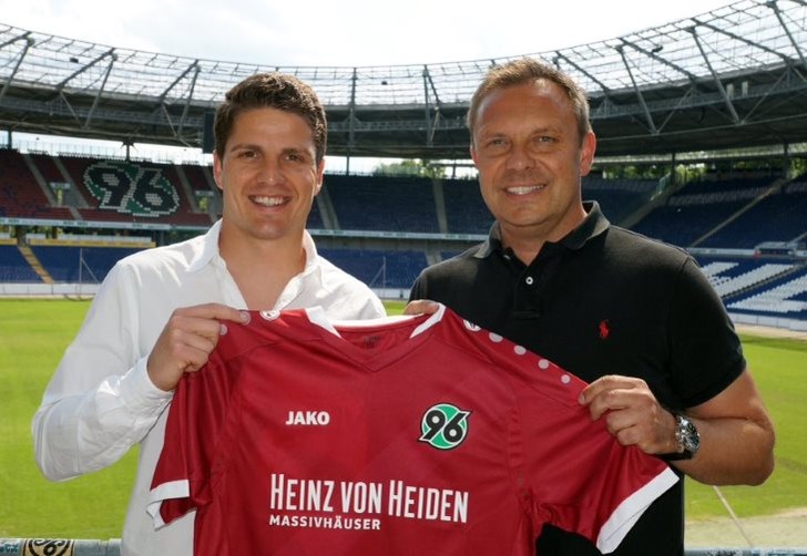 Пирмин Швеглер (слева), hannover96.de