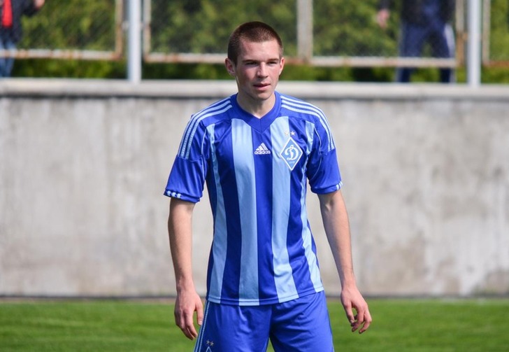 Михайличенко продлил договор с Динамо Михайличенко продлил договор с Динамо