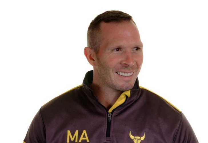 Майкл Аплтон, oufc.co.uk