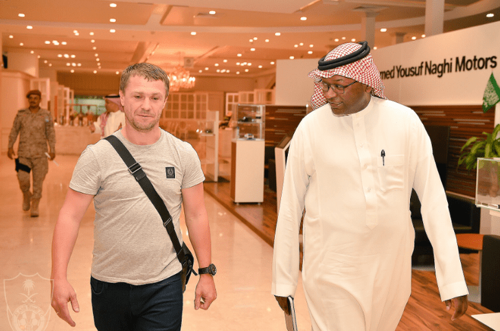 Сергей Ребров (слева), Al Ahli FC