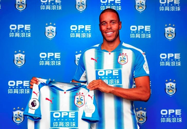 Матиас Йоргенсен, htafc.com