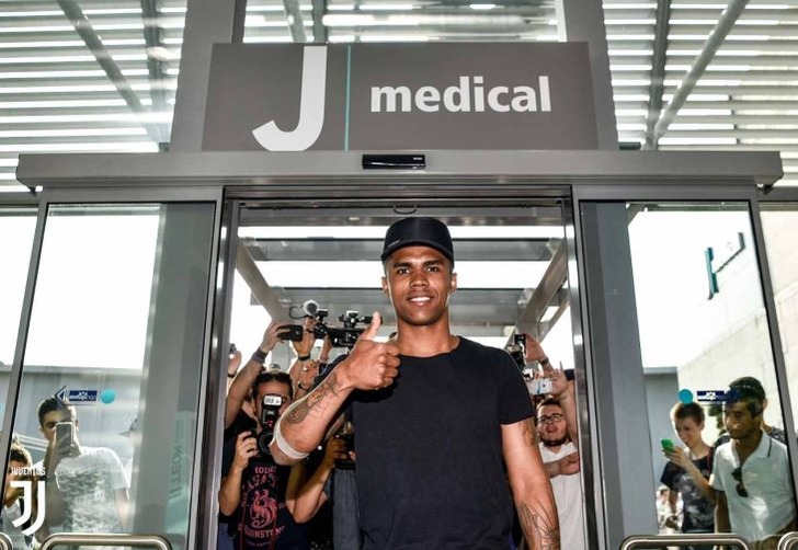 Дуглас Коста, juventus.com