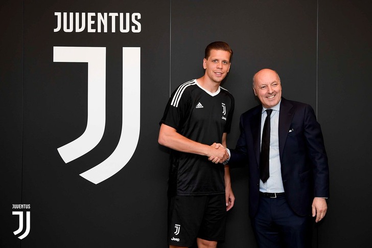 Войцех Шченсны (слева), juventus.com