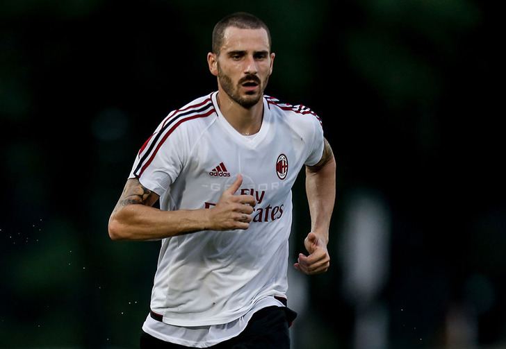 Леонардо Бонуччи, acmilan.com