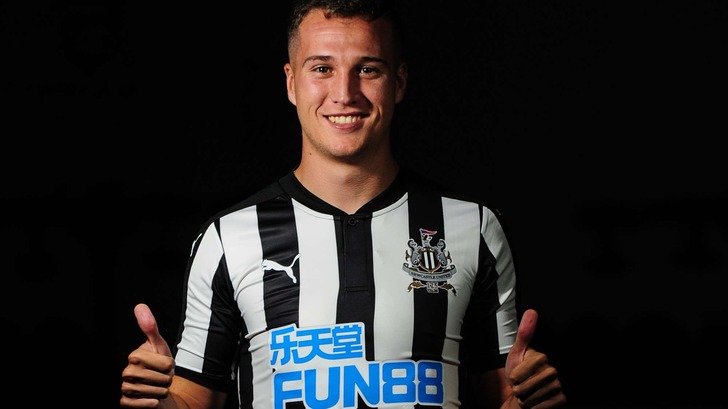 Манкильо, nufc.co.uk
