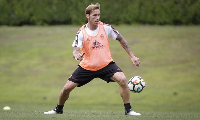 Лукас Биглия, acmilan.com