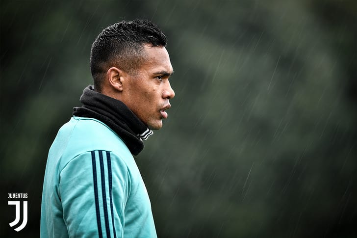 Алекс Сандро, juventus.com
