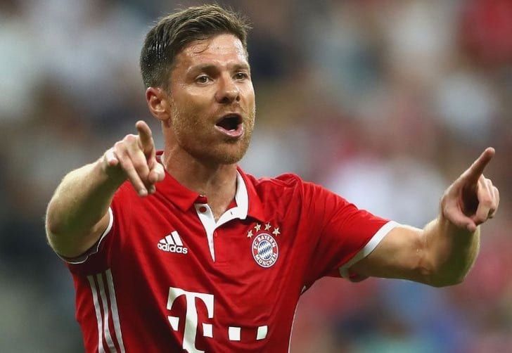 Хаби Алонсо, fcbayern.com