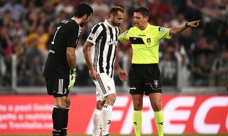 Джорджио Кьеллини (по центру), calciomercato.com