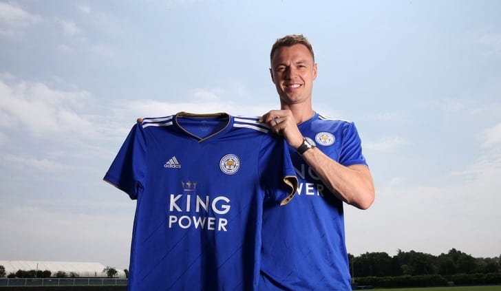 Джонни Эванс, lcfc.com