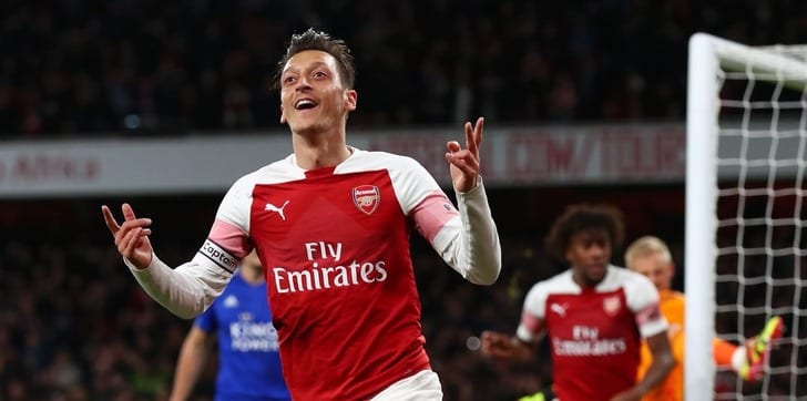 twitter.com/Arsenal