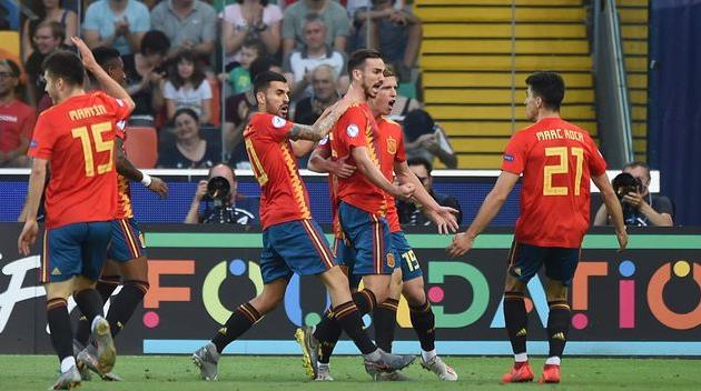 Матч имени Фабиана Руиса. Испания обыграла Германию в финале молодежного Евро. Футбол - Молодежные сборные.